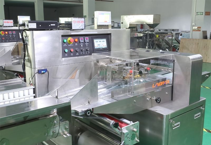 horizontal packaging machine