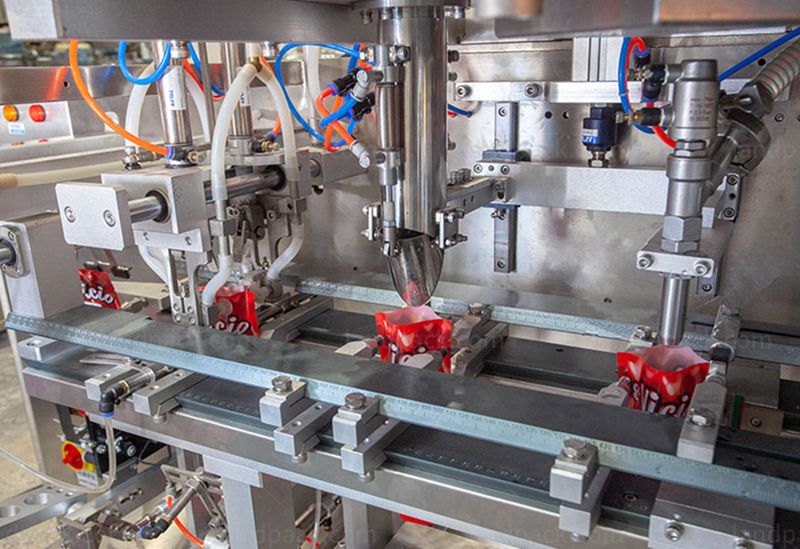 pickle bottle packing machine